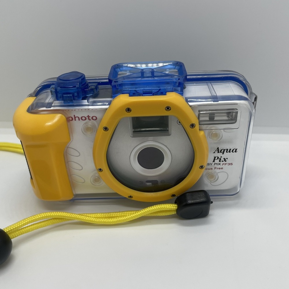 Aqua Pix 35 Underwater Camera Tested. Focus Free Easy Pix FF35